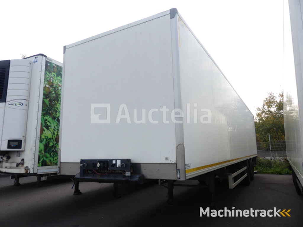 Oplegger Renders Renders (2011-VIN:YA5B201A030S60858)