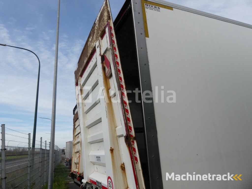 Oplegger Renders Renders (2011-VIN:YA5B201A030S60858)