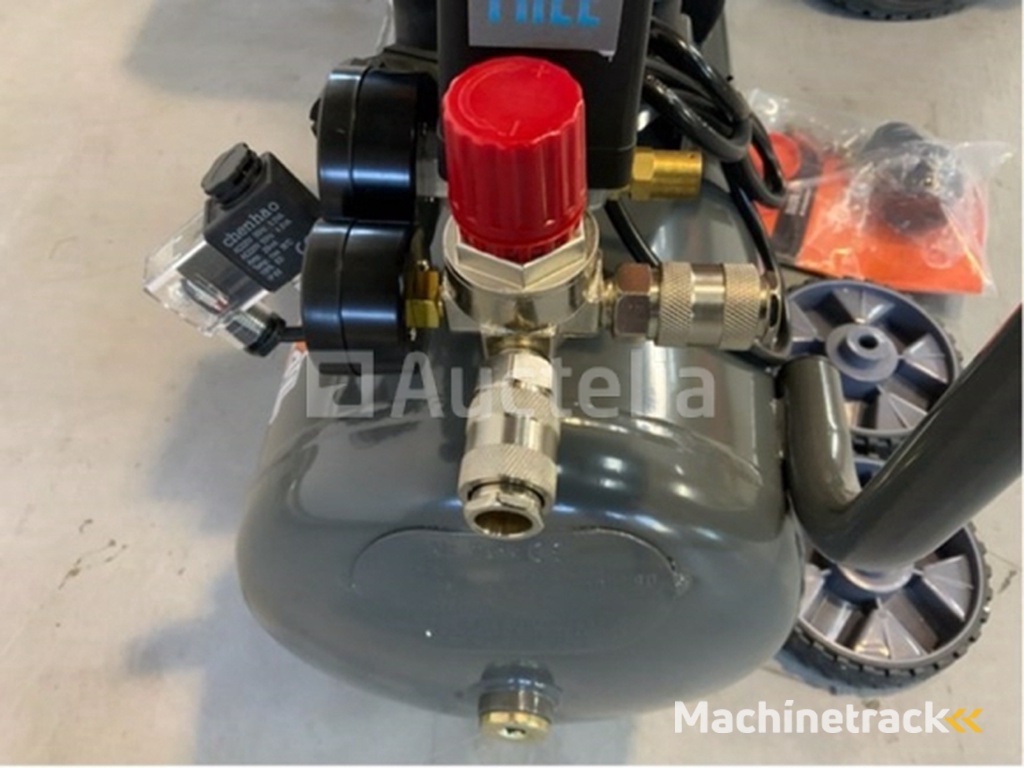 Daewoo  DAAX 24L  luchtcompressor