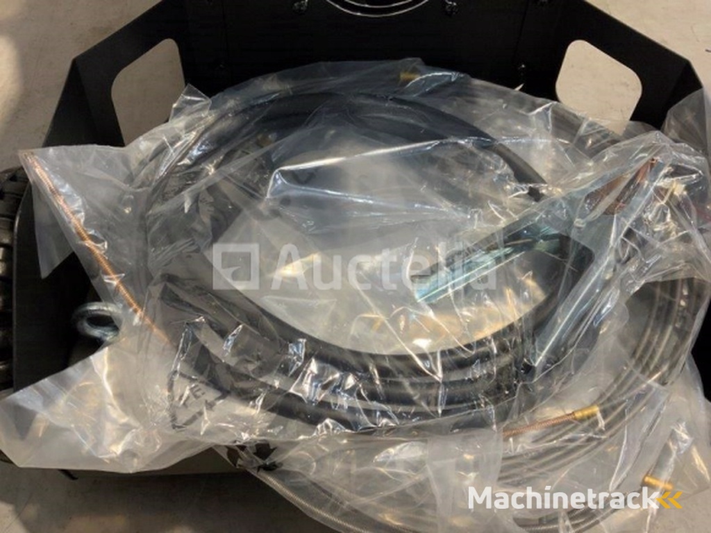 Daewoo DAMIG-350GDL Welding Device