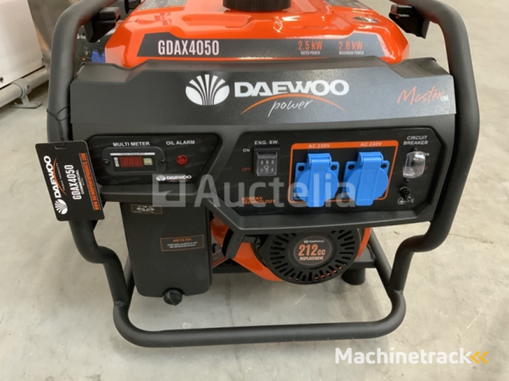 Daewoo GDAX4050 Gasoline Generator