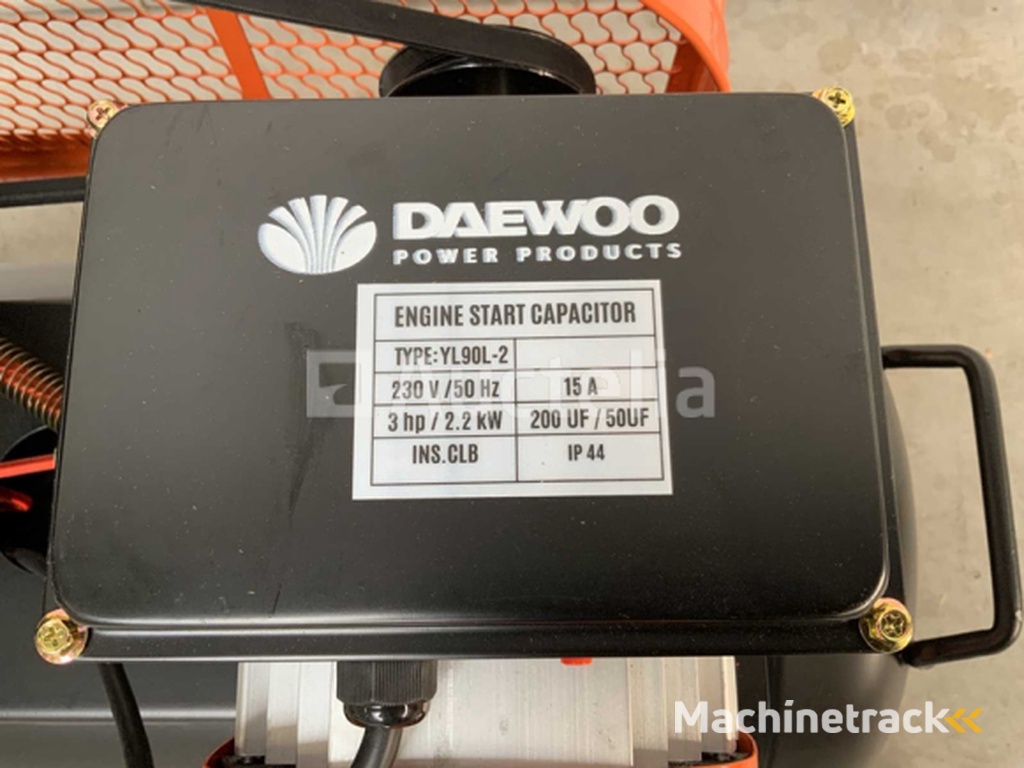 Daewoo DAAX100L Air Compressor