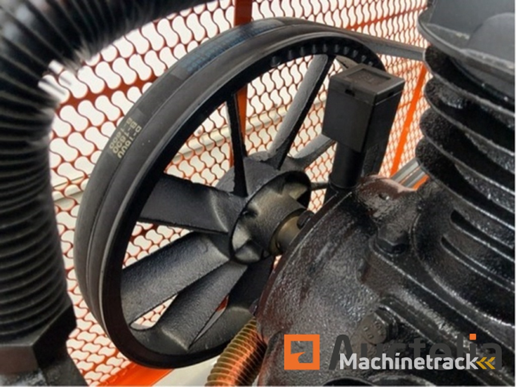 Daewoo DAAX500L Air Compressor