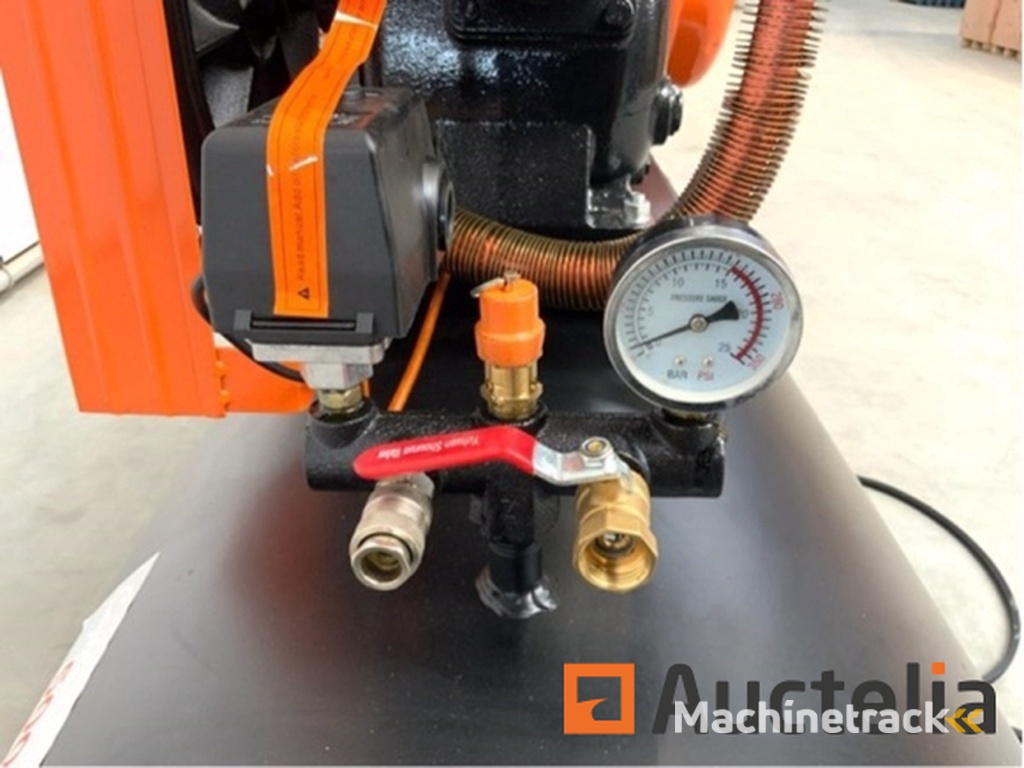 Daewoo DAAX500L Air Compressor