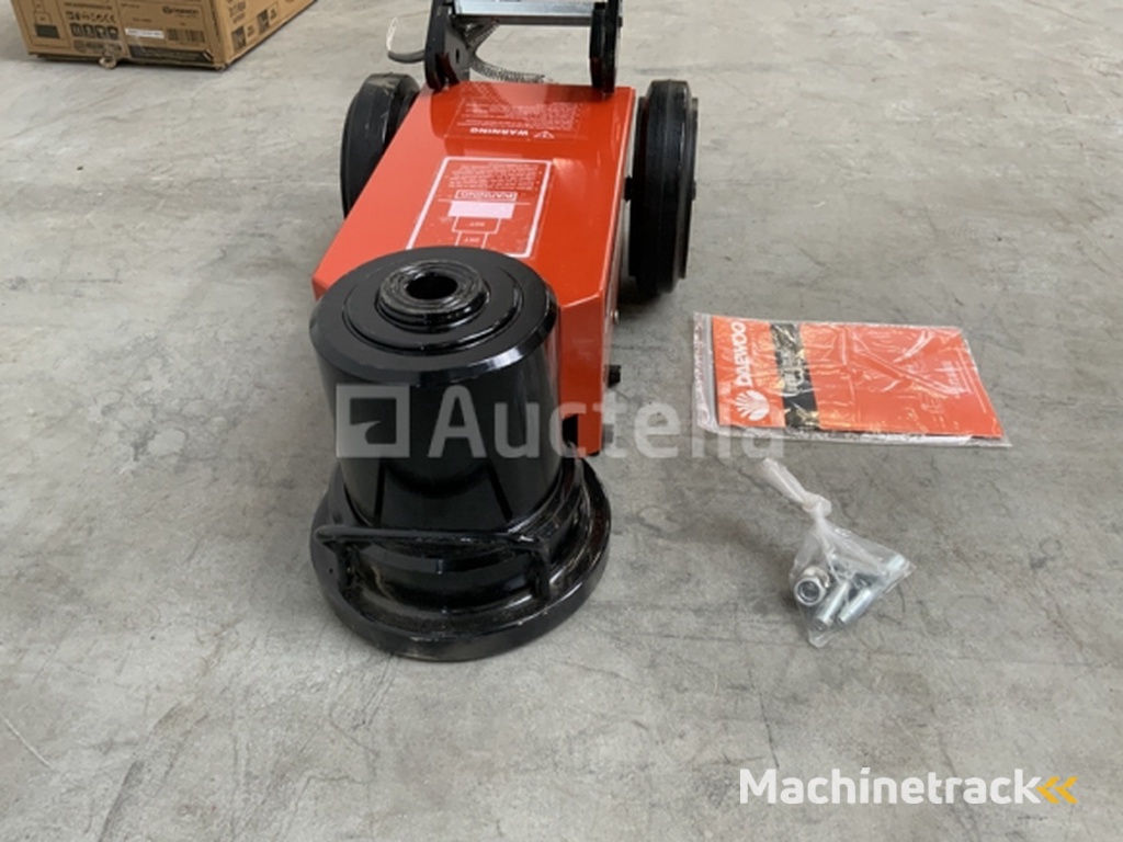 Daewoo 50T. DAHJ Garage jack