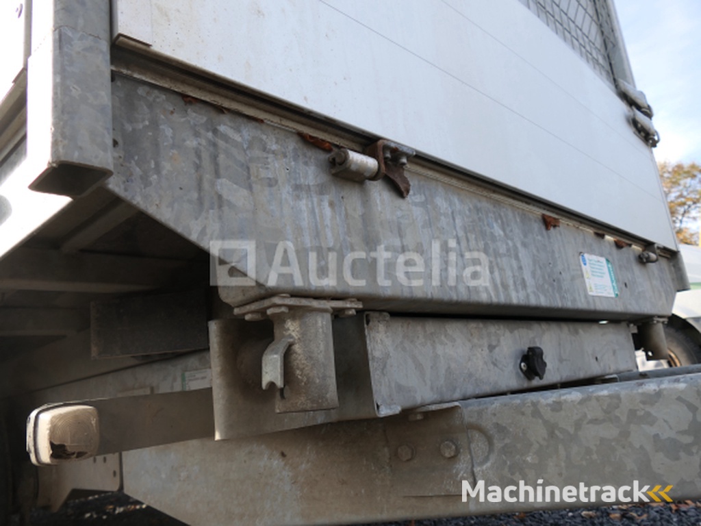 Eduard dubbelassige gaas aanhanger (VIN:YC3EDUARD21140824)