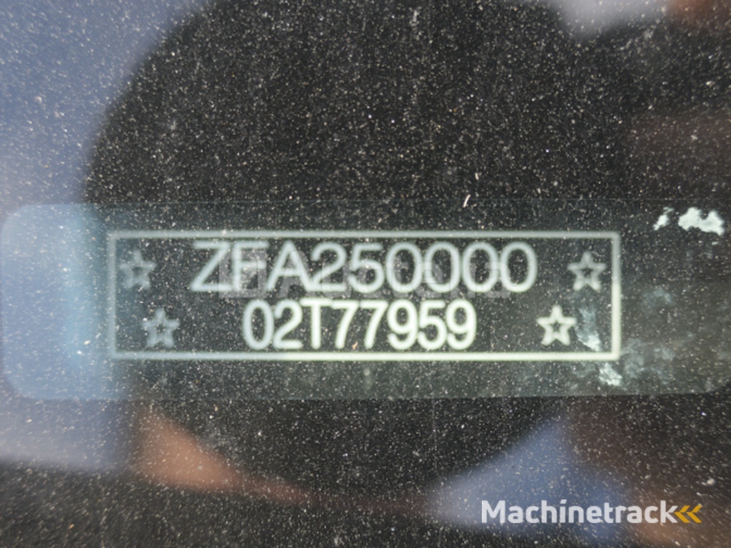 Stacaravan Fiat Dethleffs Just T7052, 90th Anniversary Series (2022-74.872 km) (VIN:ZFA25000002T77959)