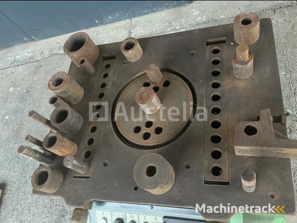 Feal Progetti 1784 Buigmachine