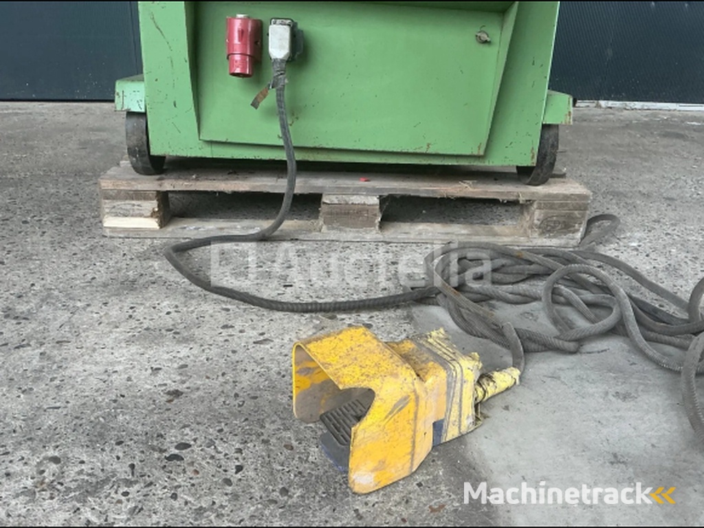 Feal Progetti 1784 Buigmachine