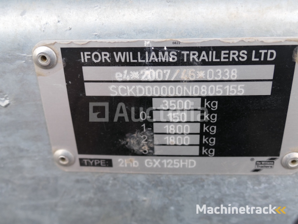 Dubbelassige aanhangwagen dragende machine met laadklep Ifor Williams 2Hb (VIN:SCKD00000N0805155)