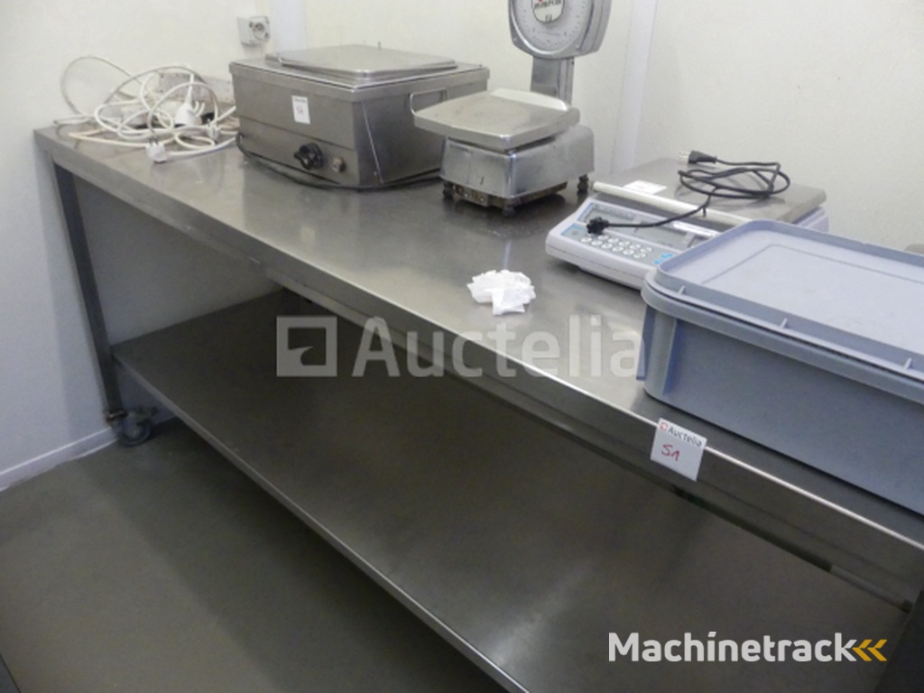 Roestvrijstalen tafels