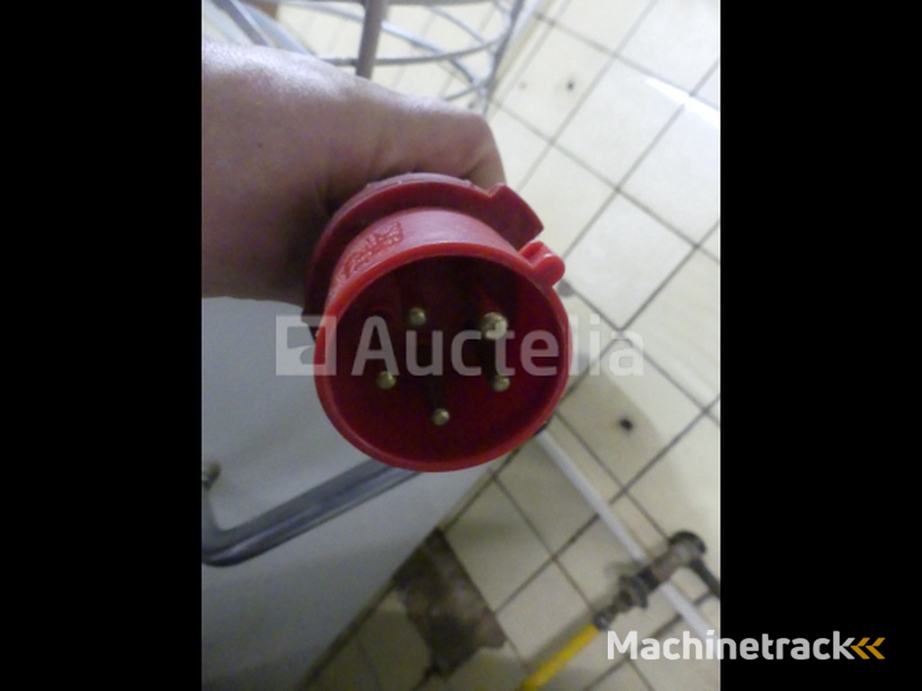 Kaplain BT40F Mengkraan