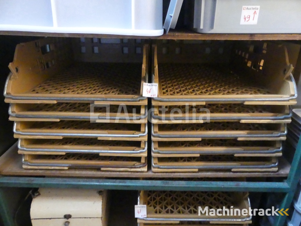 10 Stapelbare broodbakjes 70x50 cm