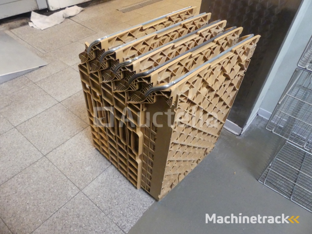 10 Stapelbare broodbakjes 70x50 cm