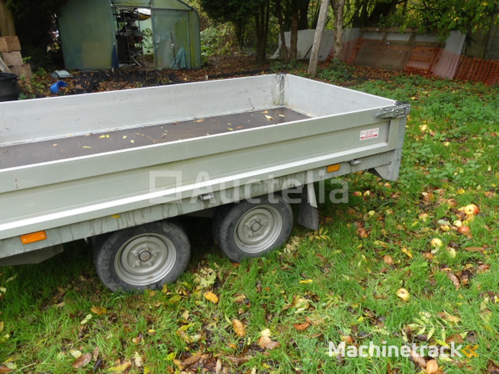 Aluminium dubbelas aanhanger 2000 kg Saris C2000