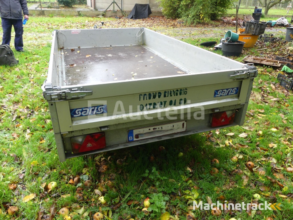 Aluminium dubbelas aanhanger 2000 kg Saris C2000