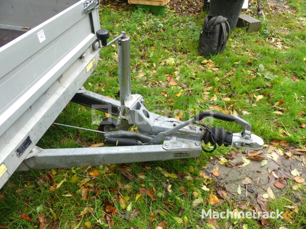 Aluminium dubbelas aanhanger 2000 kg Saris C2000