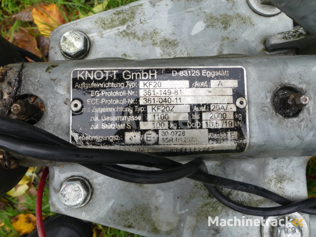 Aluminium dubbelas aanhanger 2000 kg Saris C2000