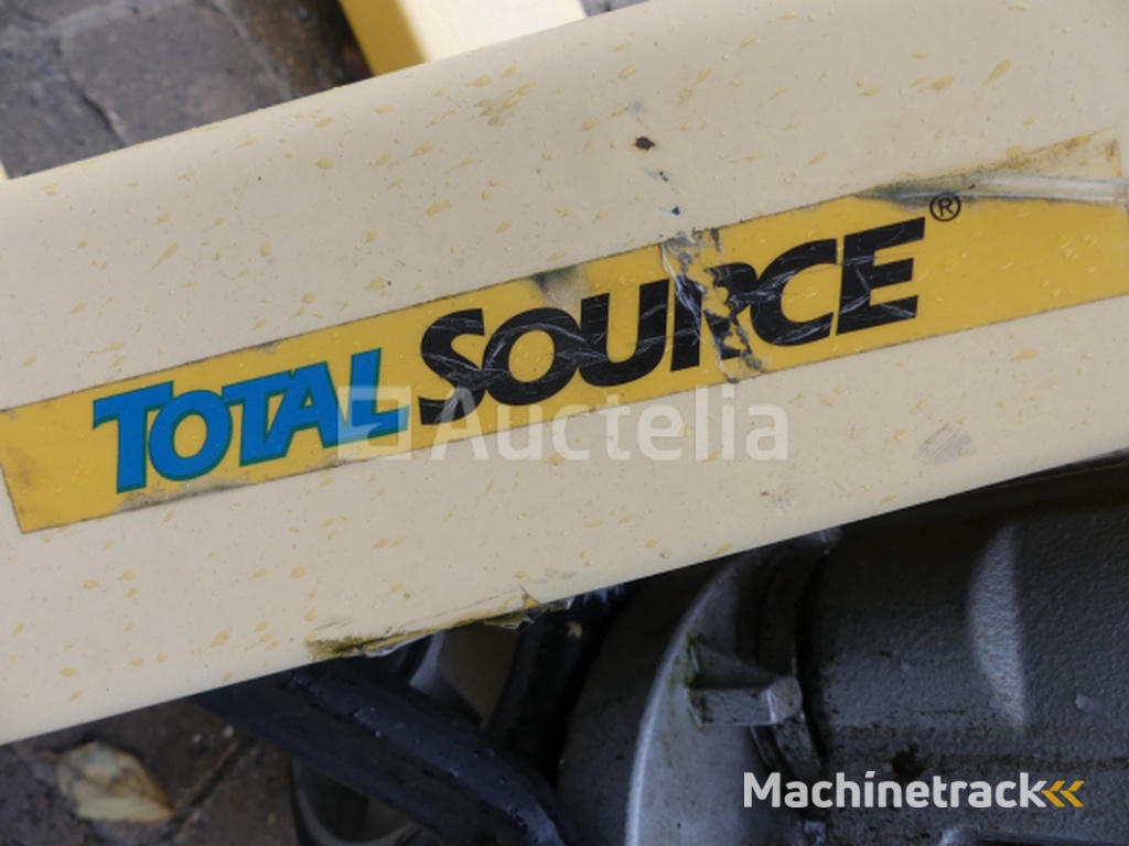2500 kg handpallettruck Total Source TRP0003
