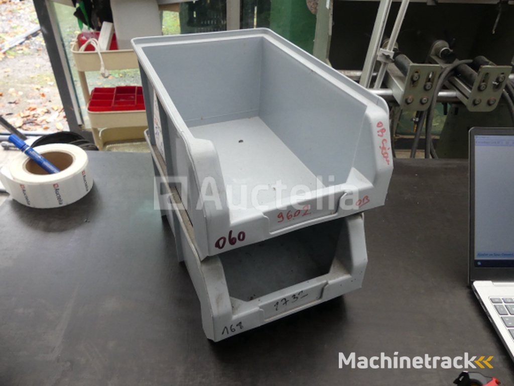 20 Stapelbare opbergbakken 32x21x14 L4 NM