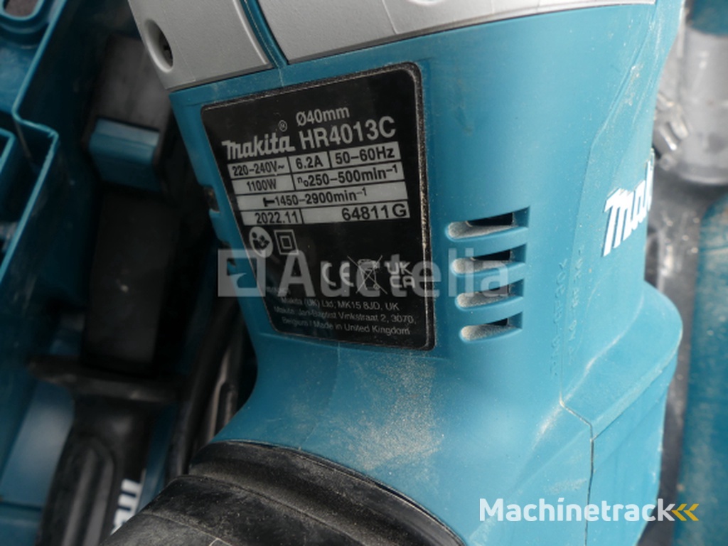Makita HR4013C-AVT Hakselaar
