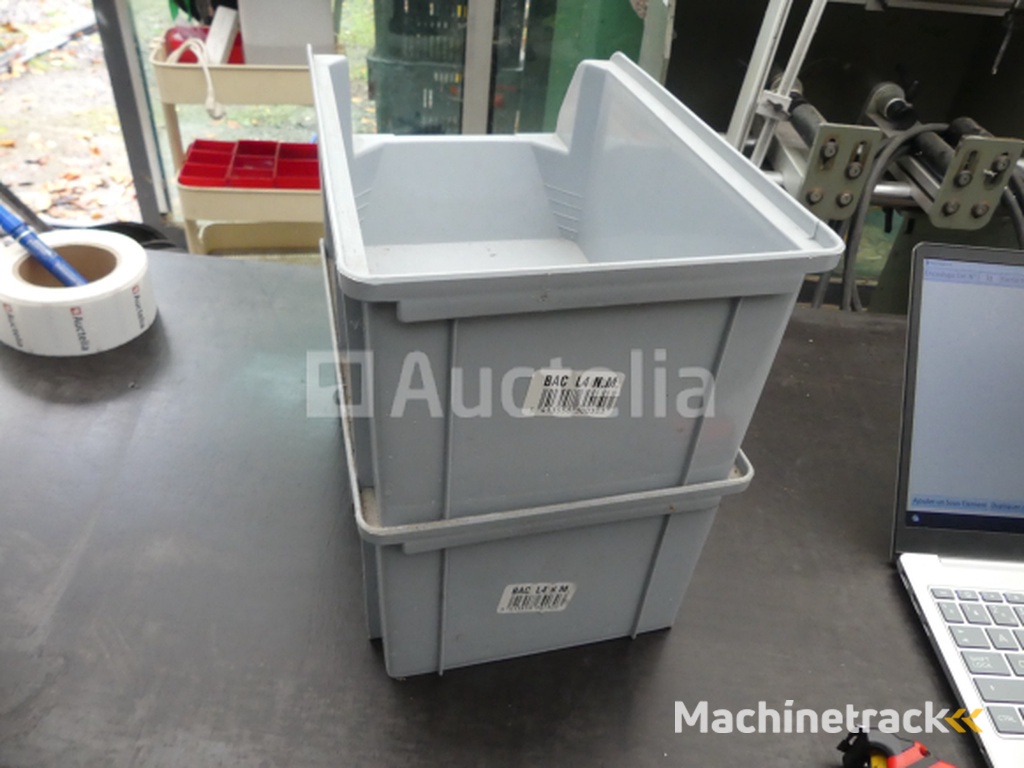 20 Stapelbare opbergbakken 32x21x14 L4 NM