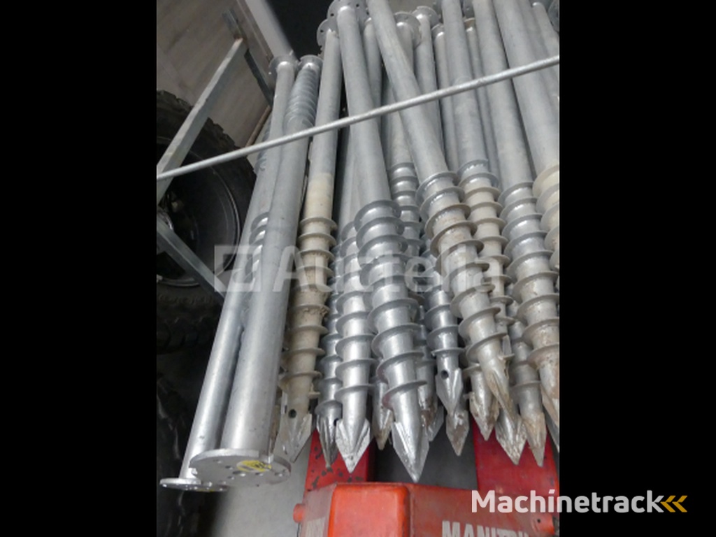 44 FS1250-F Foundation Piles