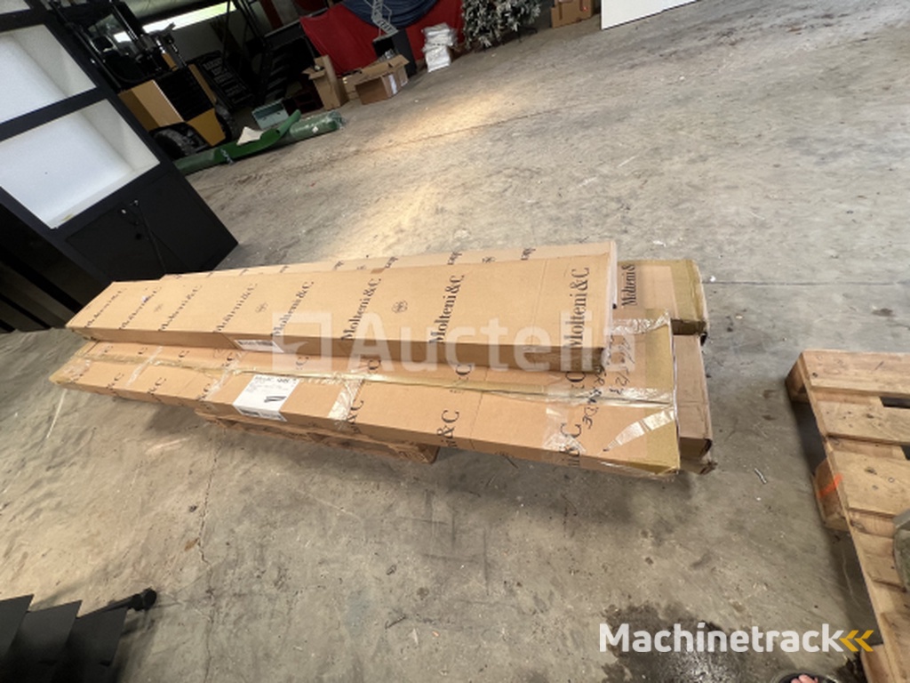 Shelf to be assembled