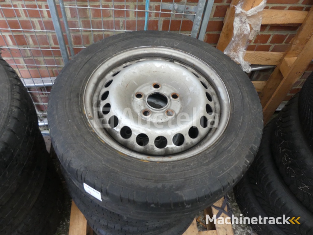 4 Tyres for VW Combi Continental 205/65R16C 107/105T (summer)