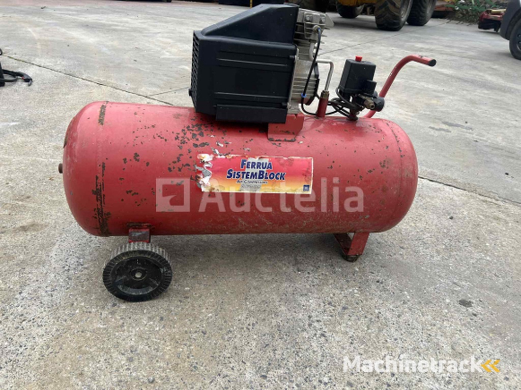 Air compressor