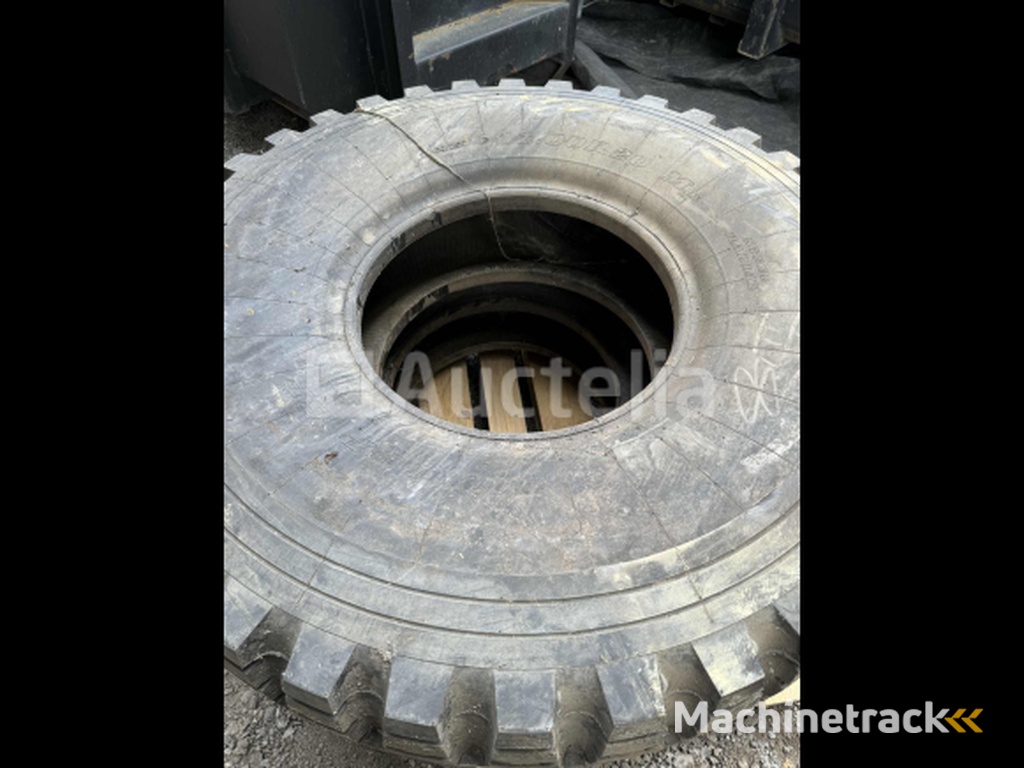 5 tractor tyres