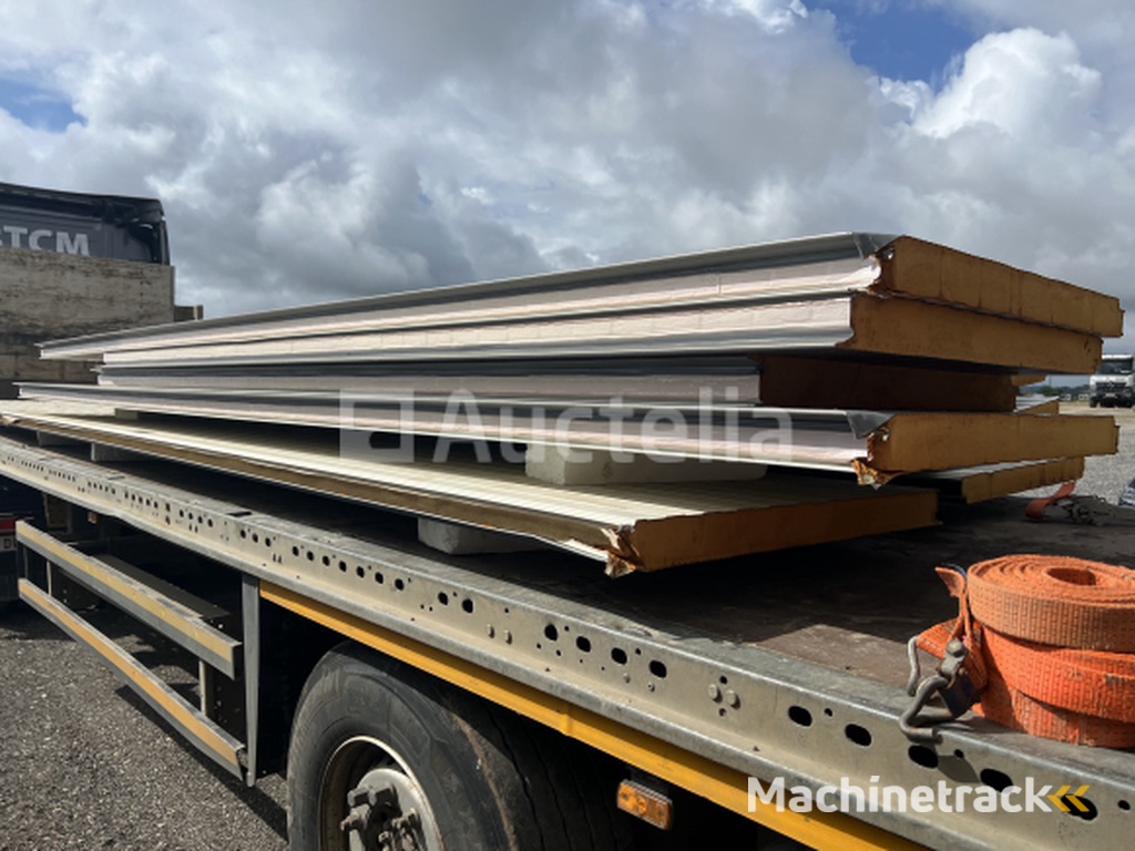 10-piece sandwich panels