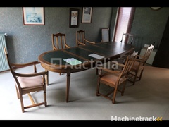 meeting-table-and-seating