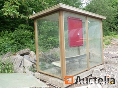 recovery-bus-shelter