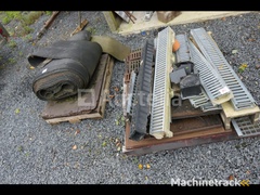 gutters,-grids,-conveyor-belt