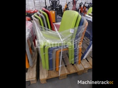 10-plastic-chairs