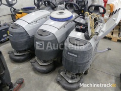 3-nilfisk-sc401-cleaning-machines