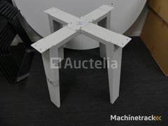 round-table-7-famo-chairs