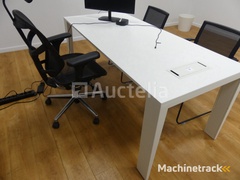 straight-desk-armchair-chairs-famo-wardrobe