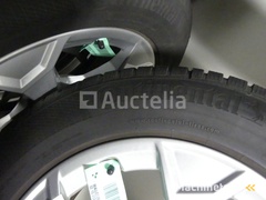 4-winter-tyres-on-aluminium-rims-continental-wintercontact-ts850p---215-65-r17