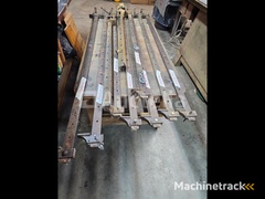 8-clamps-from-between-1200mm-and-1500mm