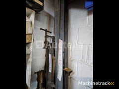 5-clamps-of-±-4000mm-5-of-1400-mm