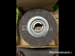 ronde-borstel-staaldraad-gegolfd-250x60mm