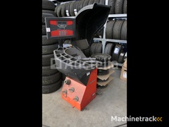 johnbean-b500p-wheel-balancer