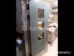 2-double-opening-doors