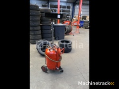 engine-oil-drain-tank