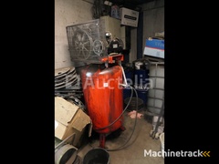 upright-compressor,-locker-room-and-contents