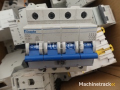 40-diverse-automatische-stroomonderbrekers