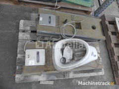 urinoir-met-geïntegreerd-geberit-sanbloc-systeem