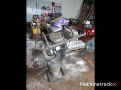 wacker-bs-60y-snow-groomer